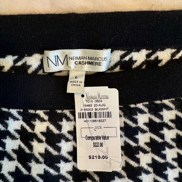 NWT Neiman Marcus Cashmere Houndstooth Black & White Skirt - Size Large - Picture 3 of 6